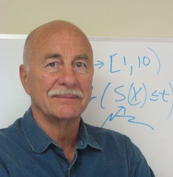 headshot_theodore_hill